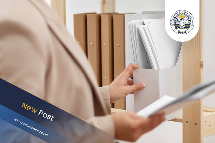 Pelatihan Kearsipan Bagi Pegawai Negeri Sipil (PNS)